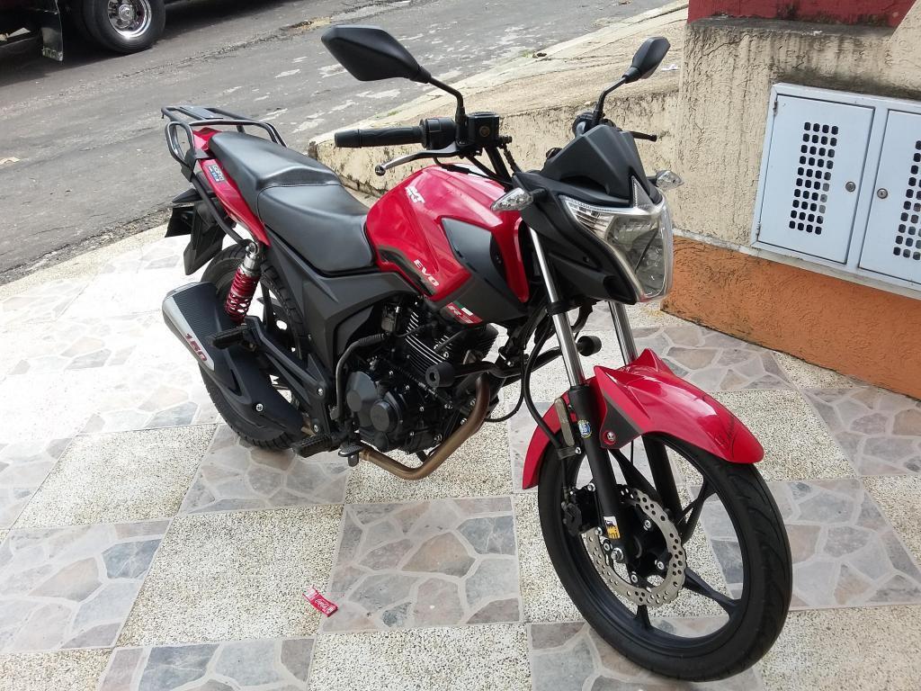 Moto AKT evo R3 150cc modelo 2015