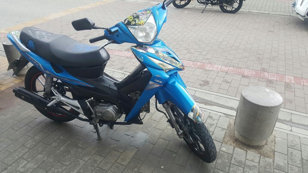 Vendo Akt Flex 125 con Todo Al Dia