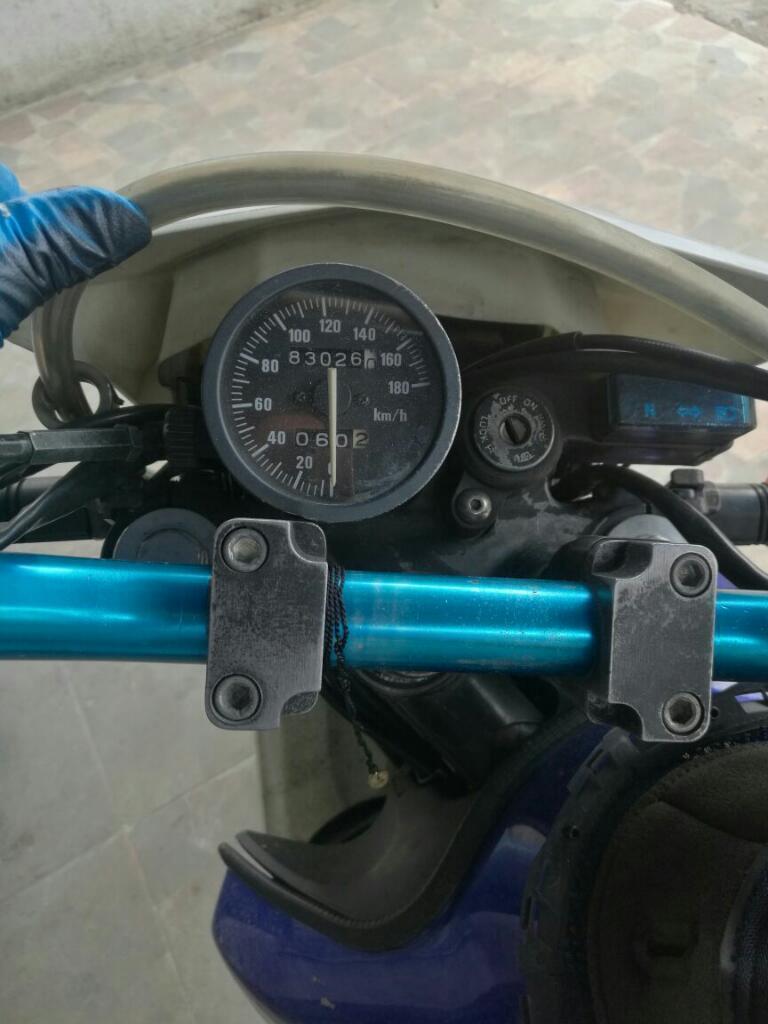 Moto Dr 650