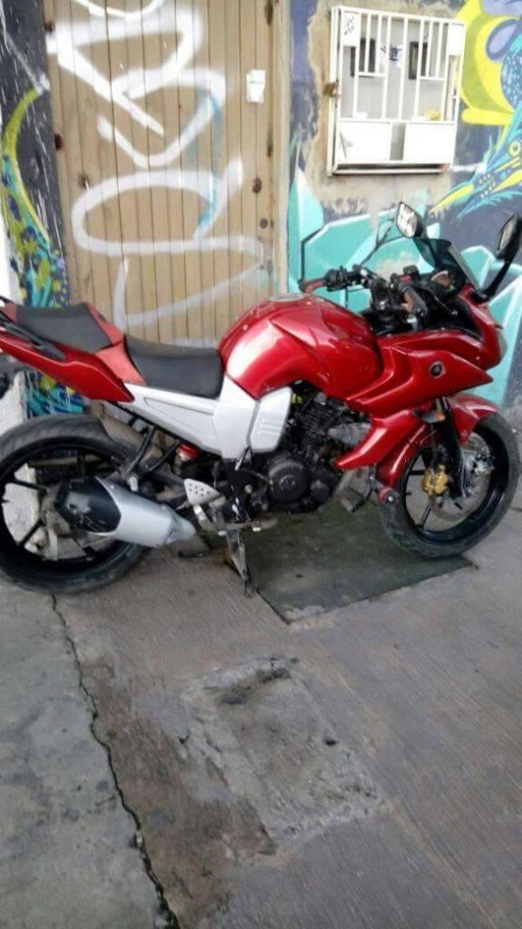 VENDO YAMAHA FAZER 2011 EN EXCELENTE ESTADO!!