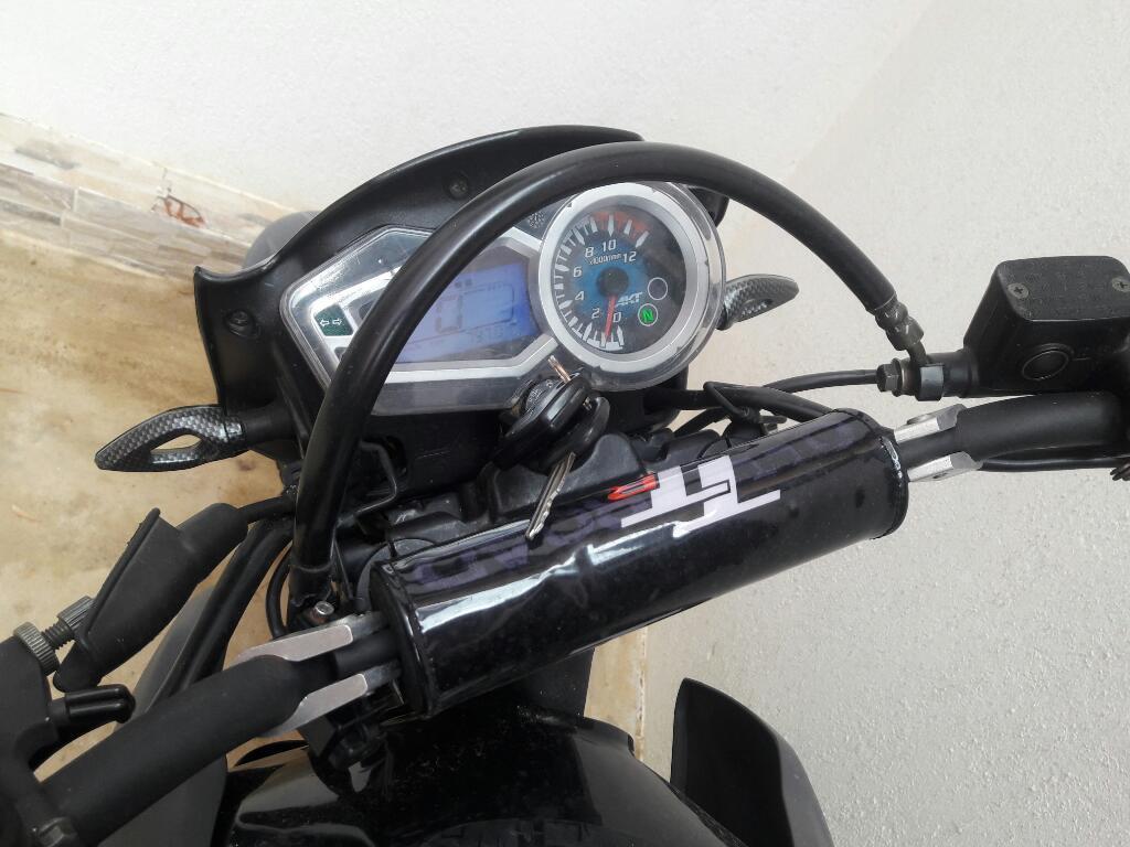 Moto Akt 180 Ttr