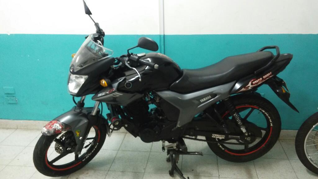 Hermosa Yamaha Sz16r Modelo 2014 Full