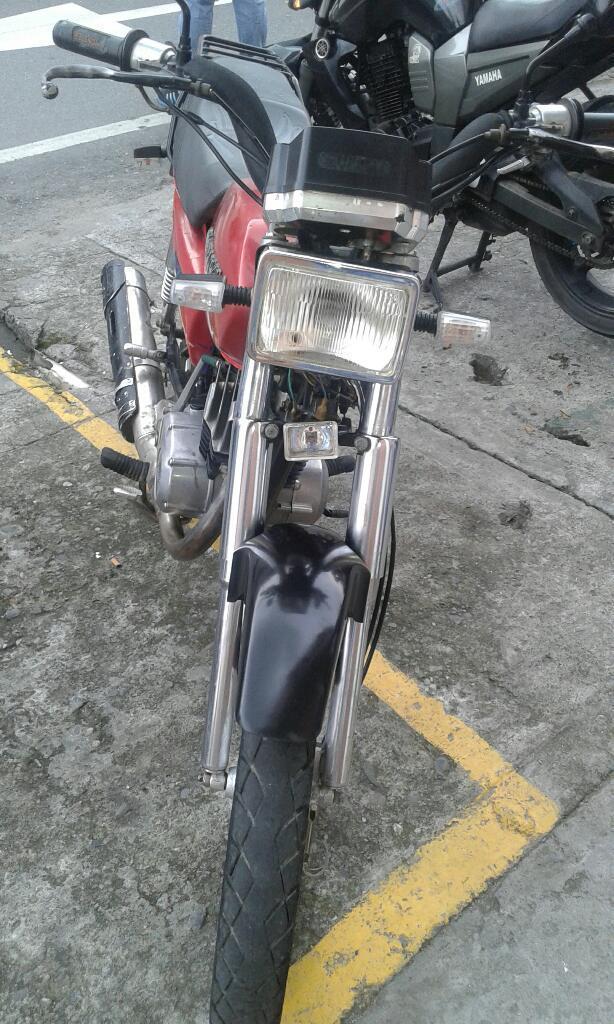 Vendo Ax 100 Modelo 1996