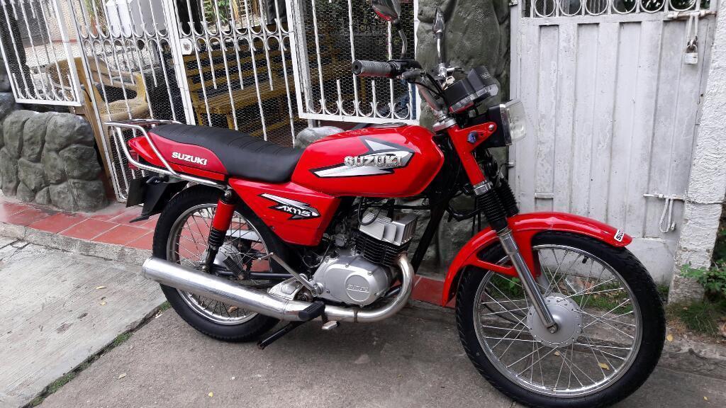 Vendo Linda Suzuki Ax 115 Modelo 2000