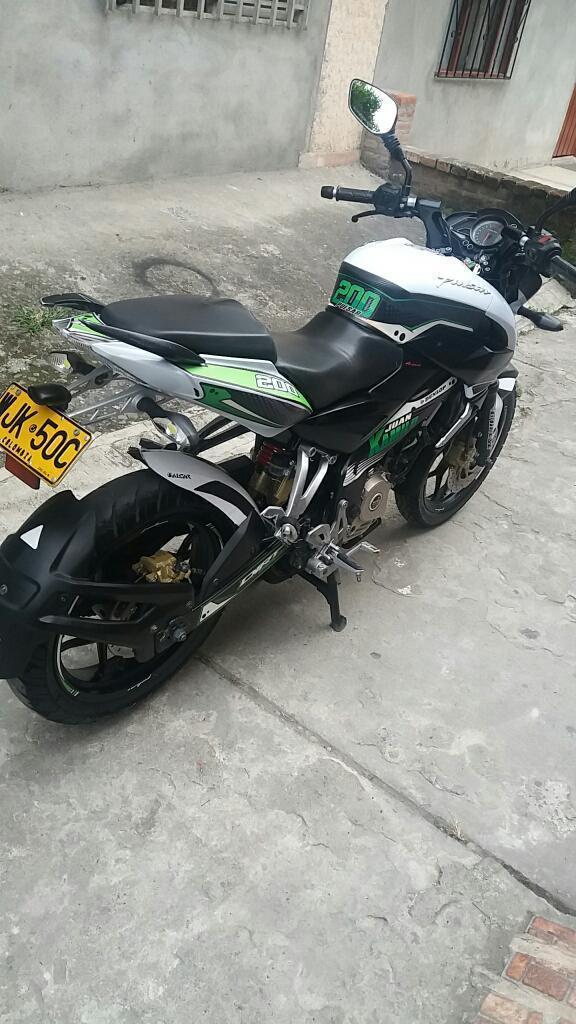 Vendo Moto Pulsar 200ns