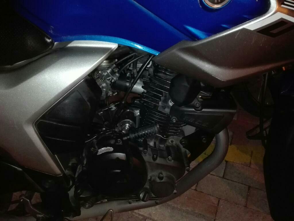 Vendo Hermosa Yamaha Szr 153cc