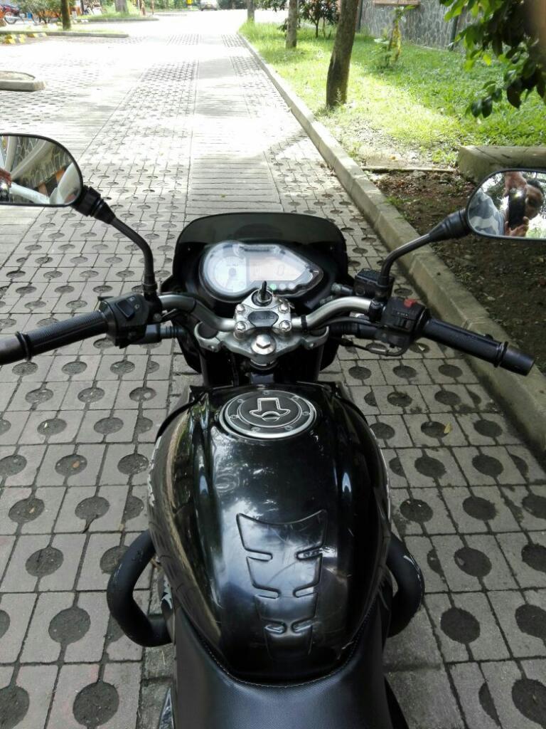 Vendo Pulsar 200