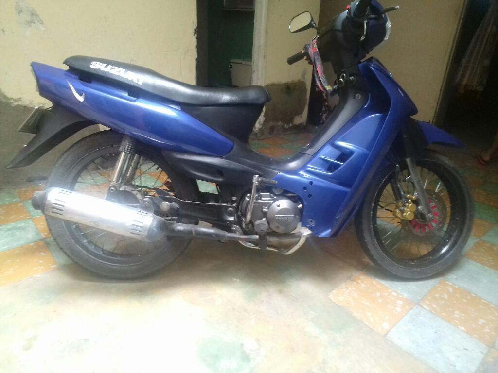 Se Vende Viva 2004 con Tarjeta