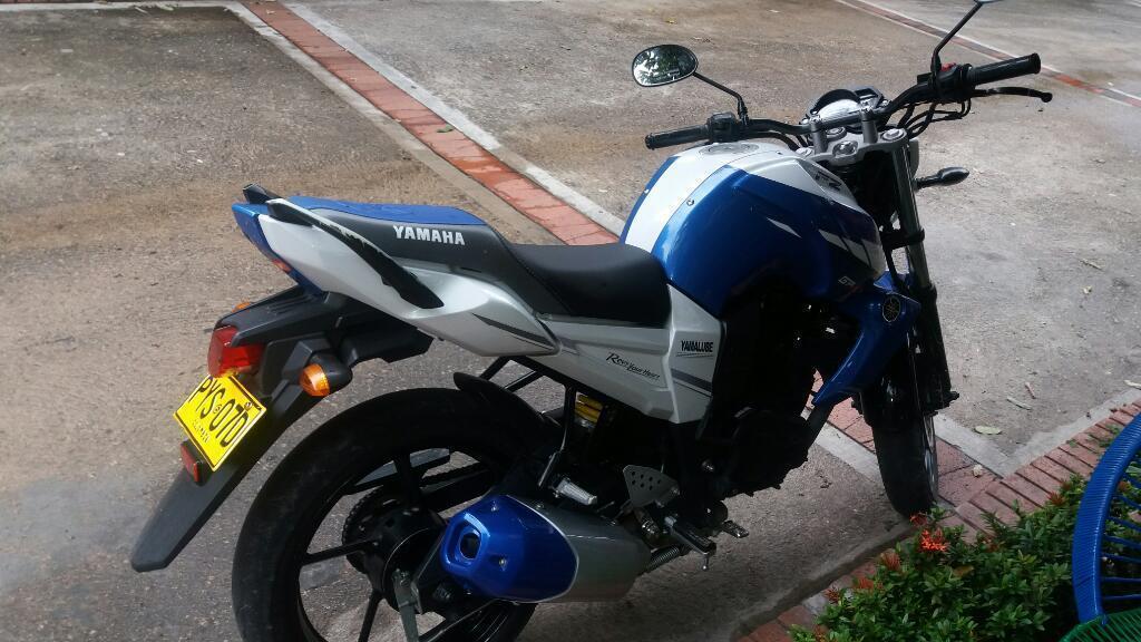 Vendo Moto Yamaha Fz Especial