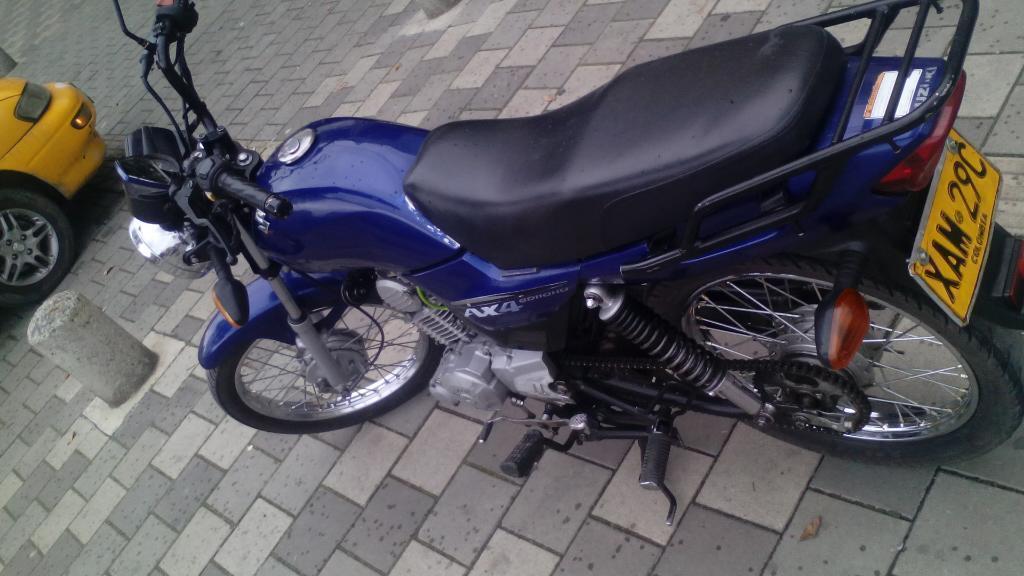 Moto Ax4 Modelo 2013