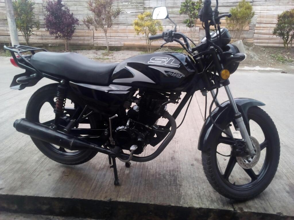 Moto Akt 125 en Quimbaya