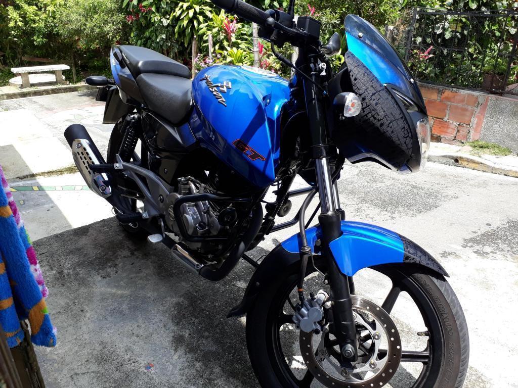 VENDO MOTO PULSAR 180 GT