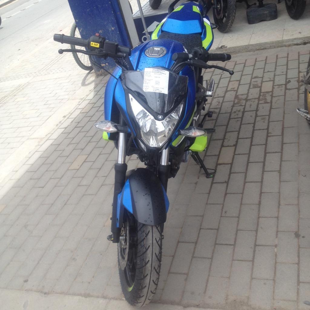 Pulsar Ns 200