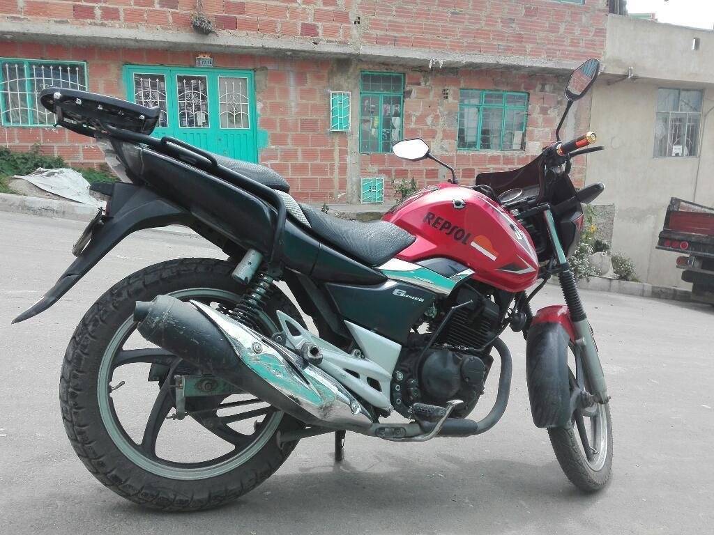 Vendo Moto Suzuky 150