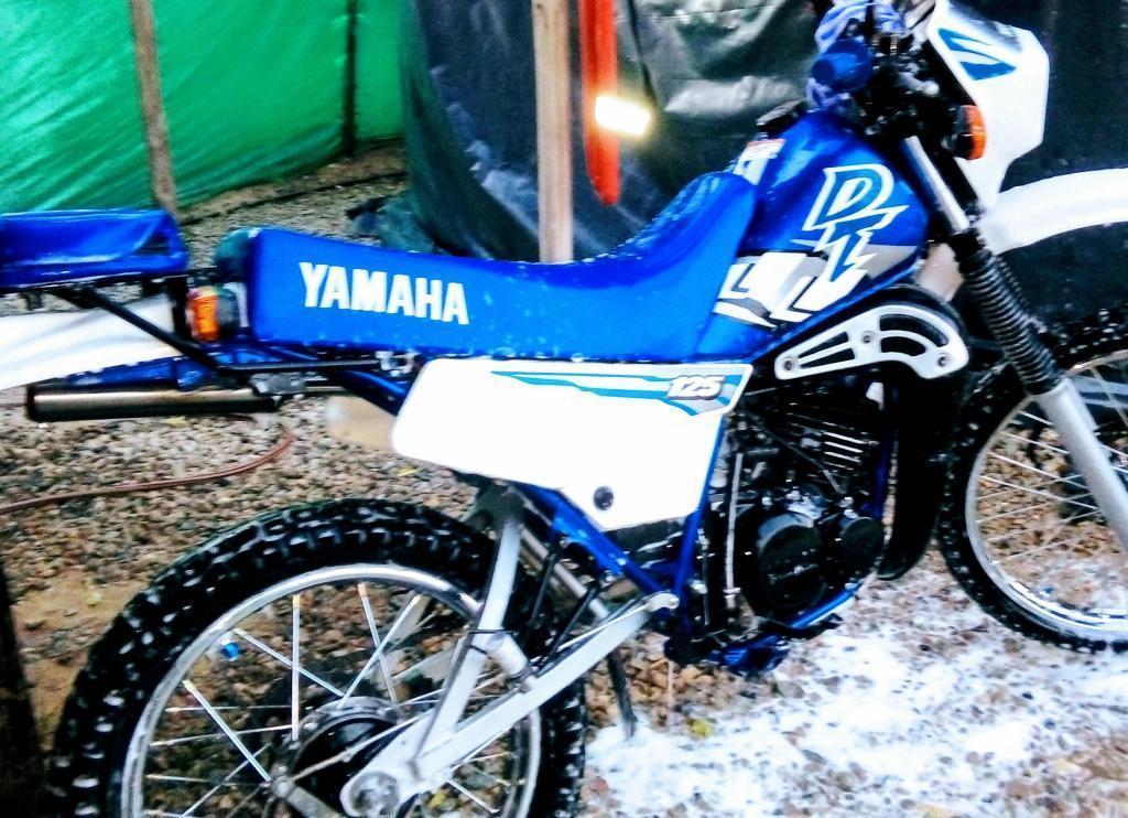 Vendo DT 125 Yamaha