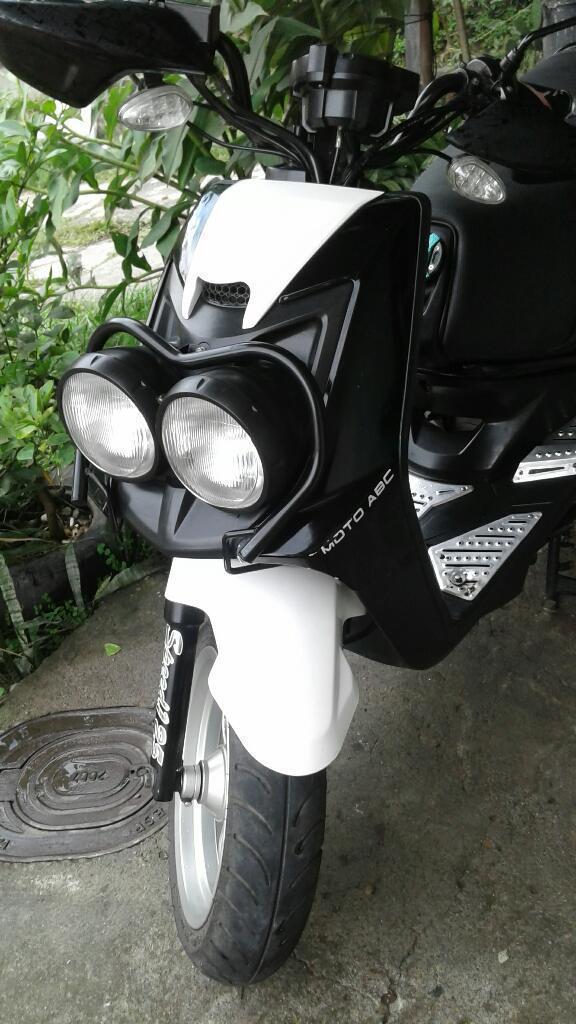 Vendo Moto Abc en Buen Estado