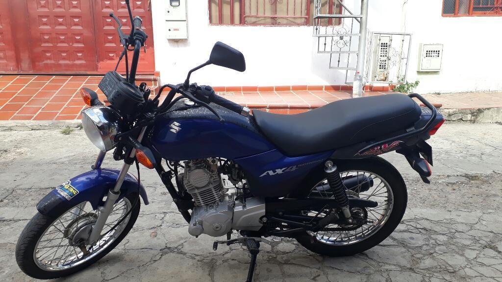 Vendo Ax4 Modelo 2012