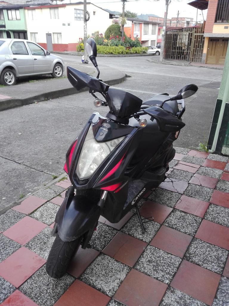 Venta Moto Agility Modelo 2012 Color Negro , papeles al dia