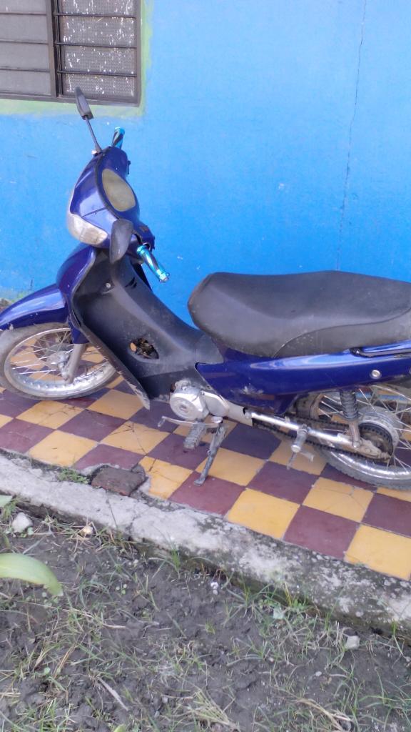 Se Vende Moto en Buen Estado Interesados