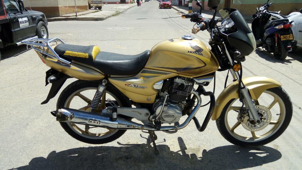 Honda Storm Modelo 2008