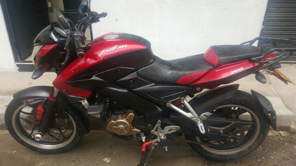 Pulsar Ns 200