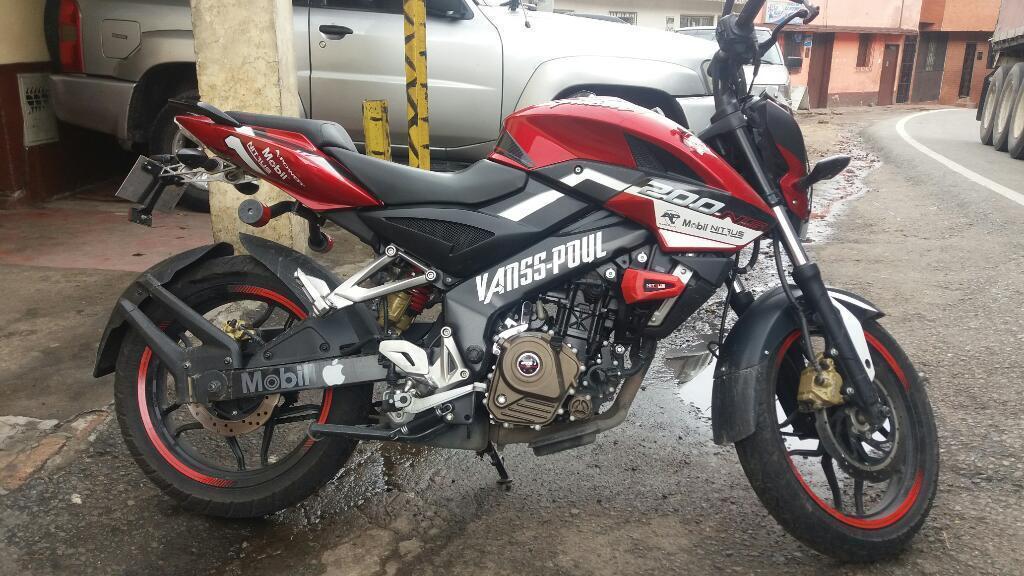 Pulsar Mania Ns 200 con 5000 Kilometros