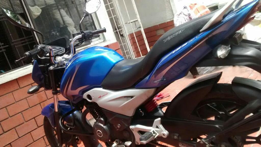 Vendo Moto Discover Perfecto Estado