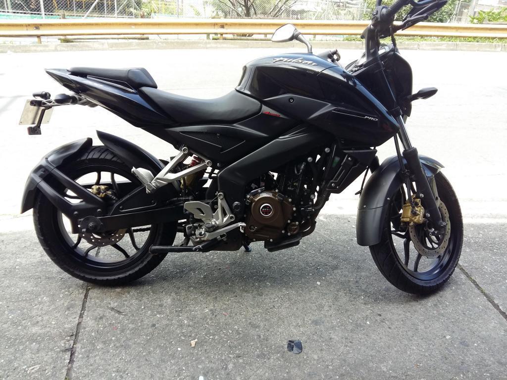 PULSAR NS 200 PRO 2016 COMO NUEVA 7.800 KILOMETROS