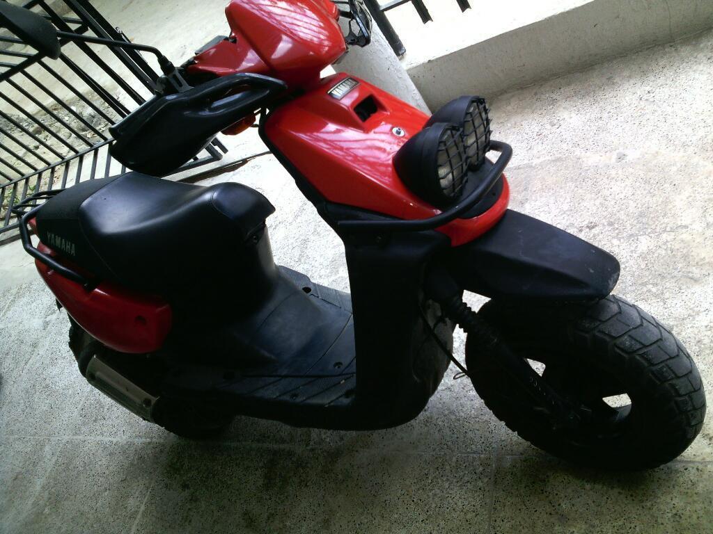 Vendo Moto Bws Buen Estado Solo Tarjeta