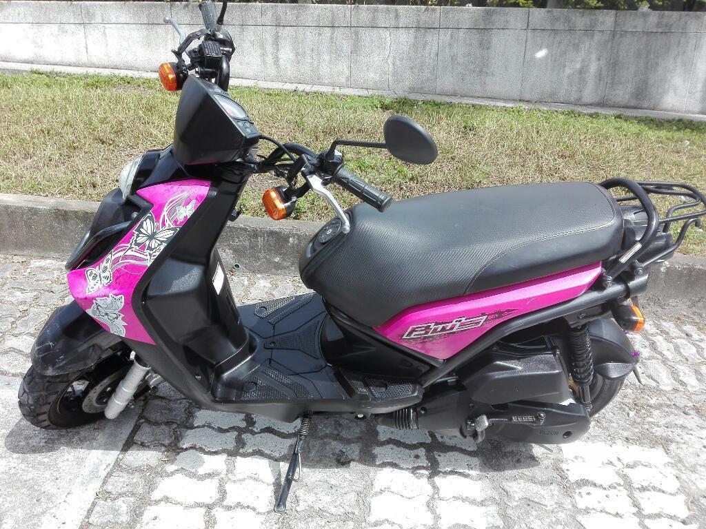 Vendo Moto Bwis