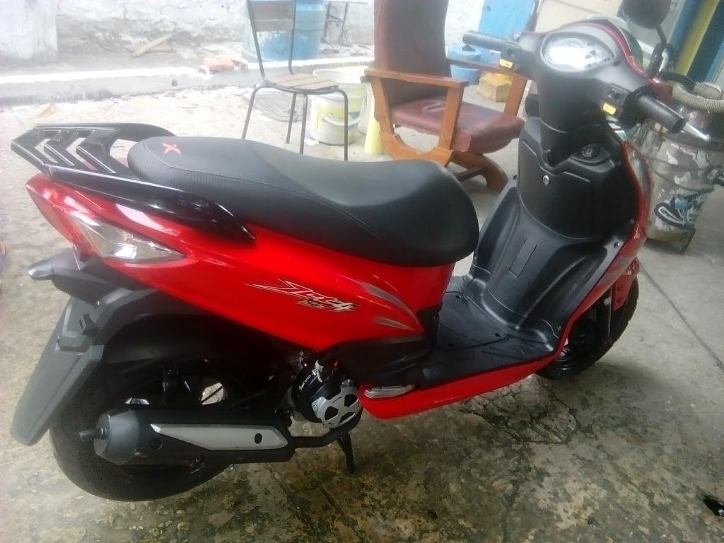 0km, Akt Jet 4 R, Nueva
