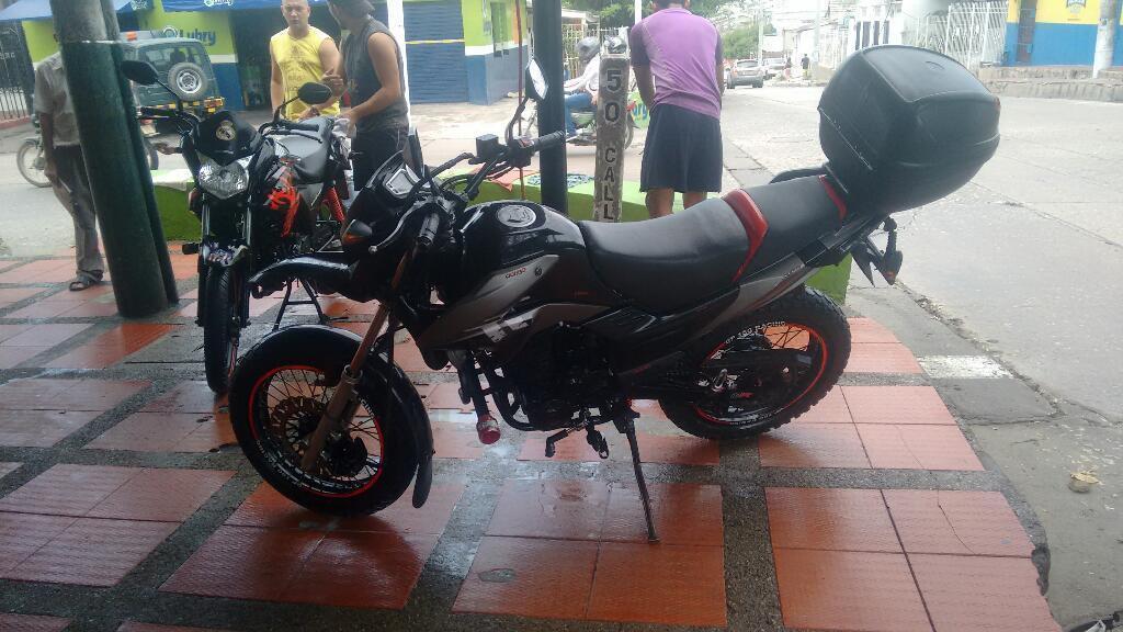 Vendo Moto Akt Tt 150