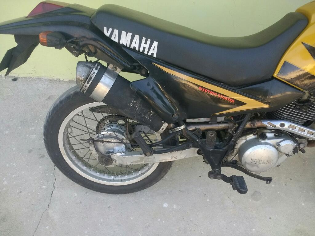 Yamaha Xt225