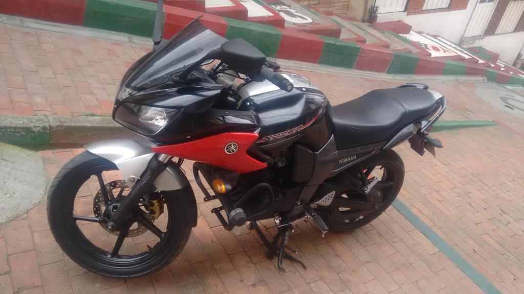 yamaha fazer 16 con 24.000 km