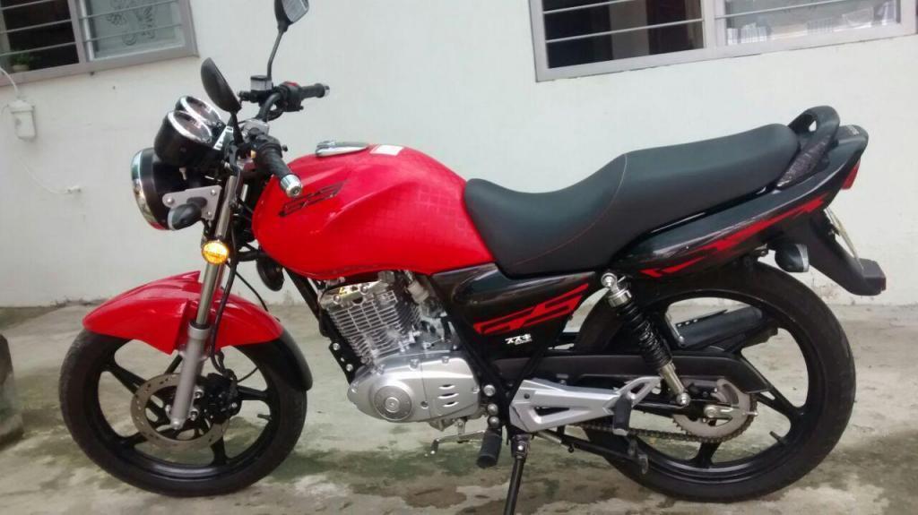 VENDO GS MODELO 2016 14 MESES DE USO