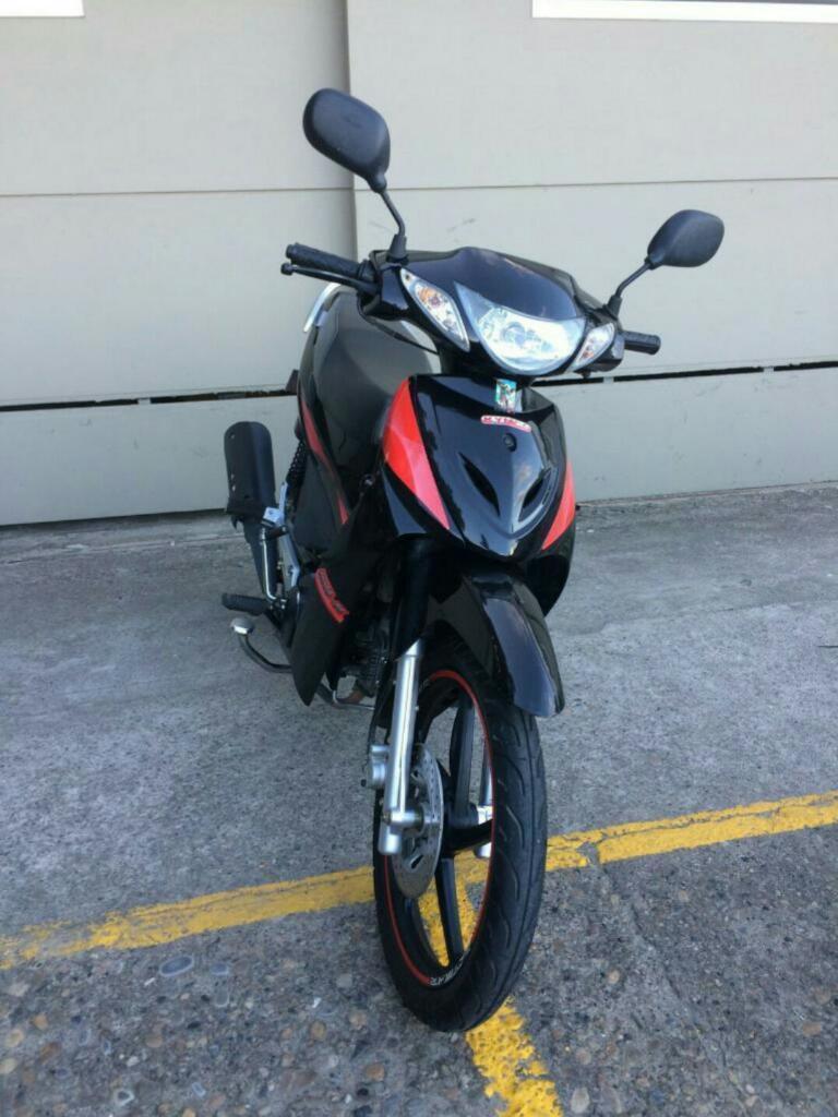 Vendo Moto Unik