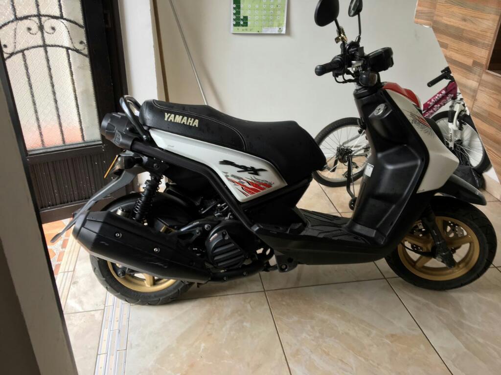 Yamaha Yw125x