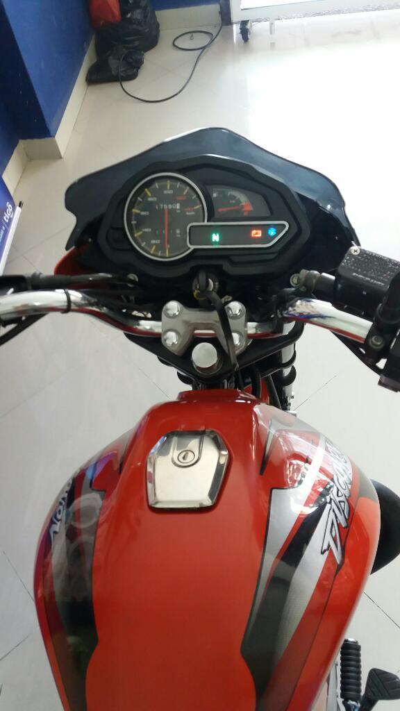 Discover 125 St Excelente Motocicleta