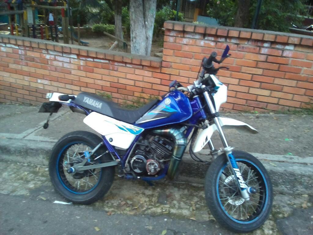 Vendo Moto
