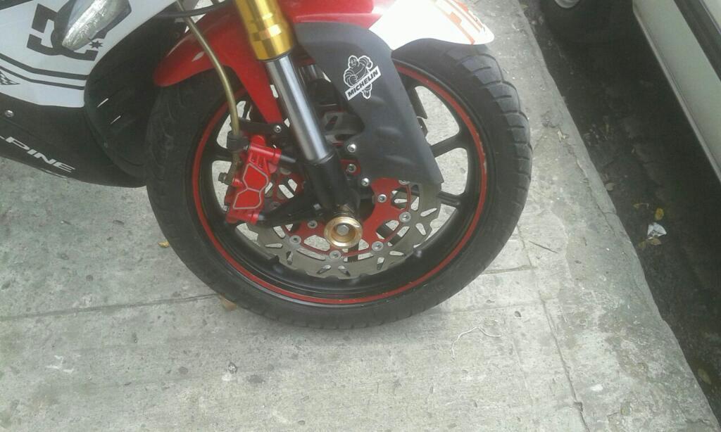 Vendo Moto Modelo 2014 Solo Tarjeta