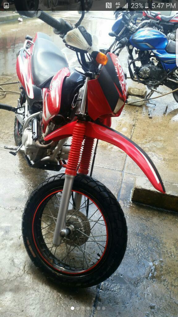 Vendo Honda Bross 125