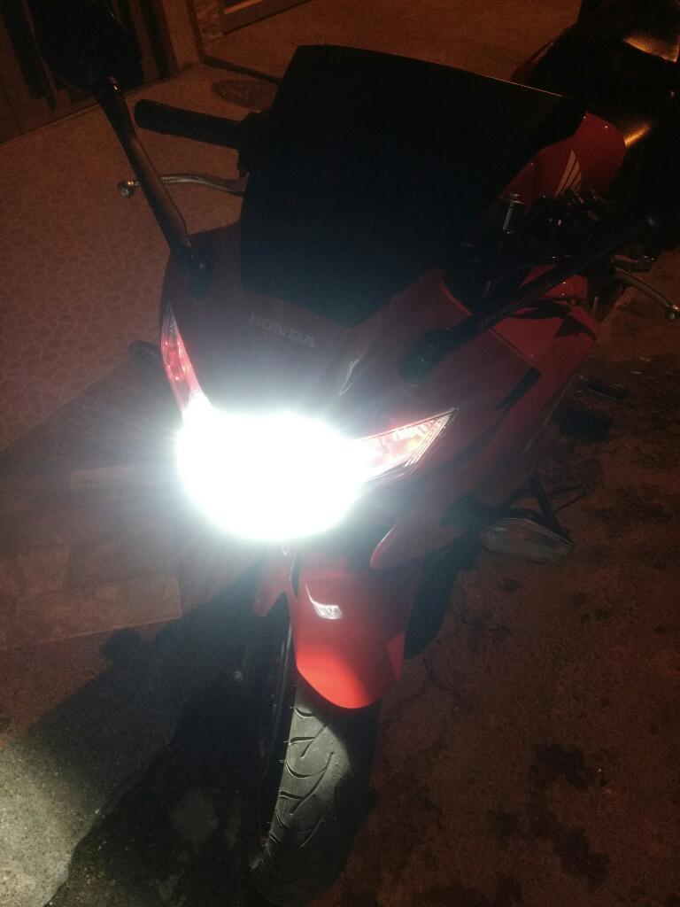 Honda Cbr 250 2015