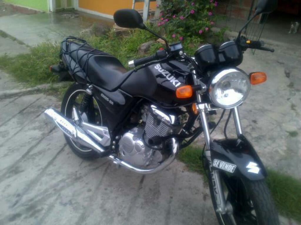 Lindo en Venezolano Como Nuevo