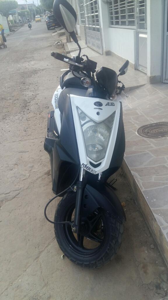 Vendo Moto Kymco 2012 Negociables