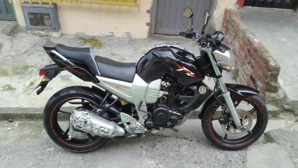 Moto Fz Modelo 2010