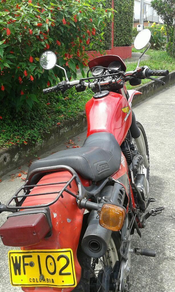 Vendo Honda 250 Original