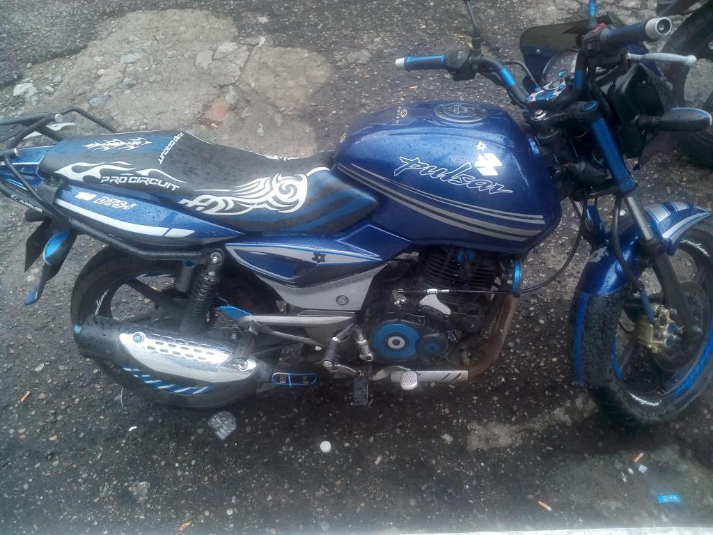 PULSAR 180 2008