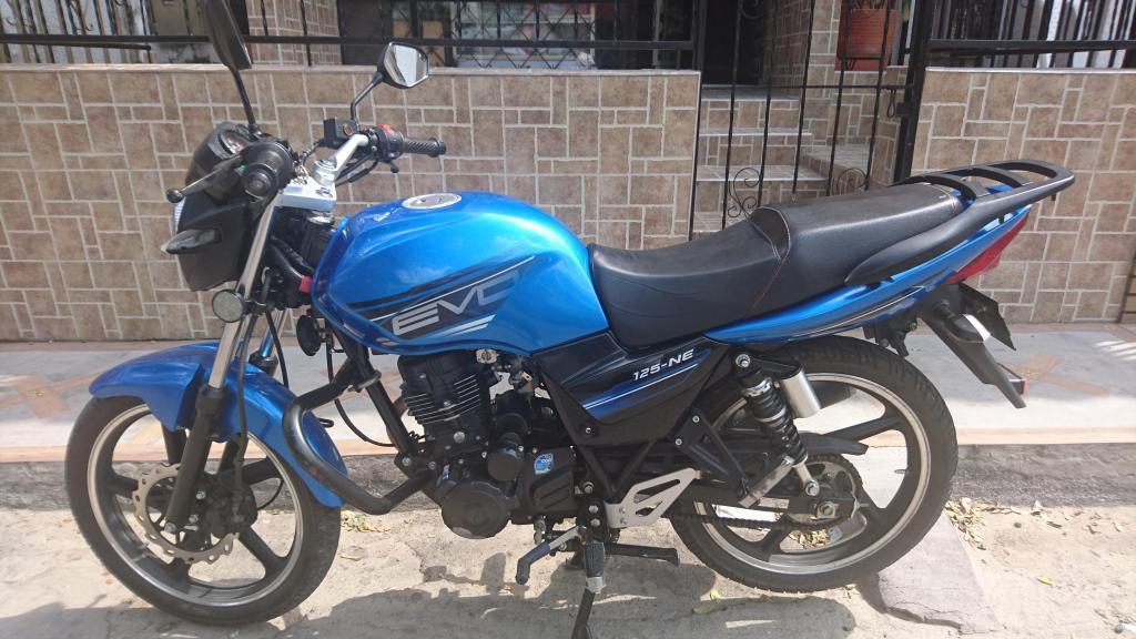 Vendo Moto AKT Evo