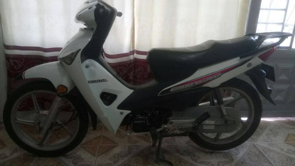 Moto Honda C100 Wave