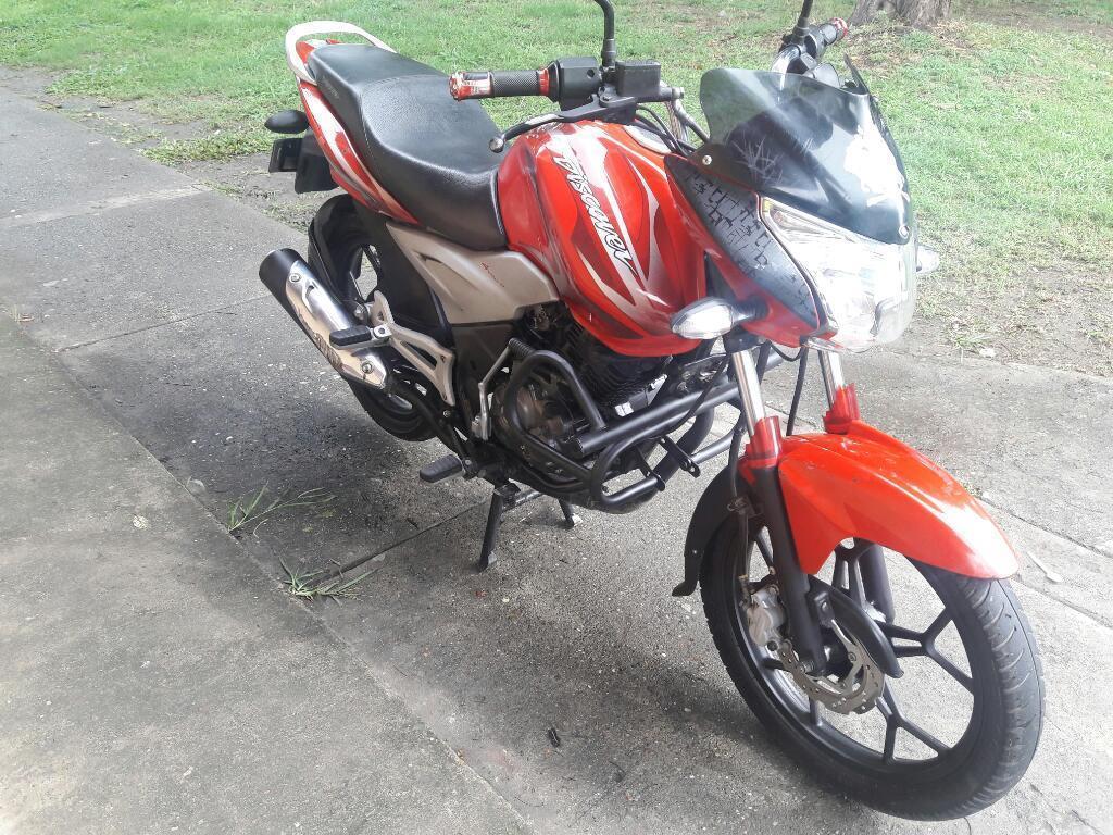 Vendo Discover 125 St Modelo 2104 Papeles hasta Marzo 2018 Negociable